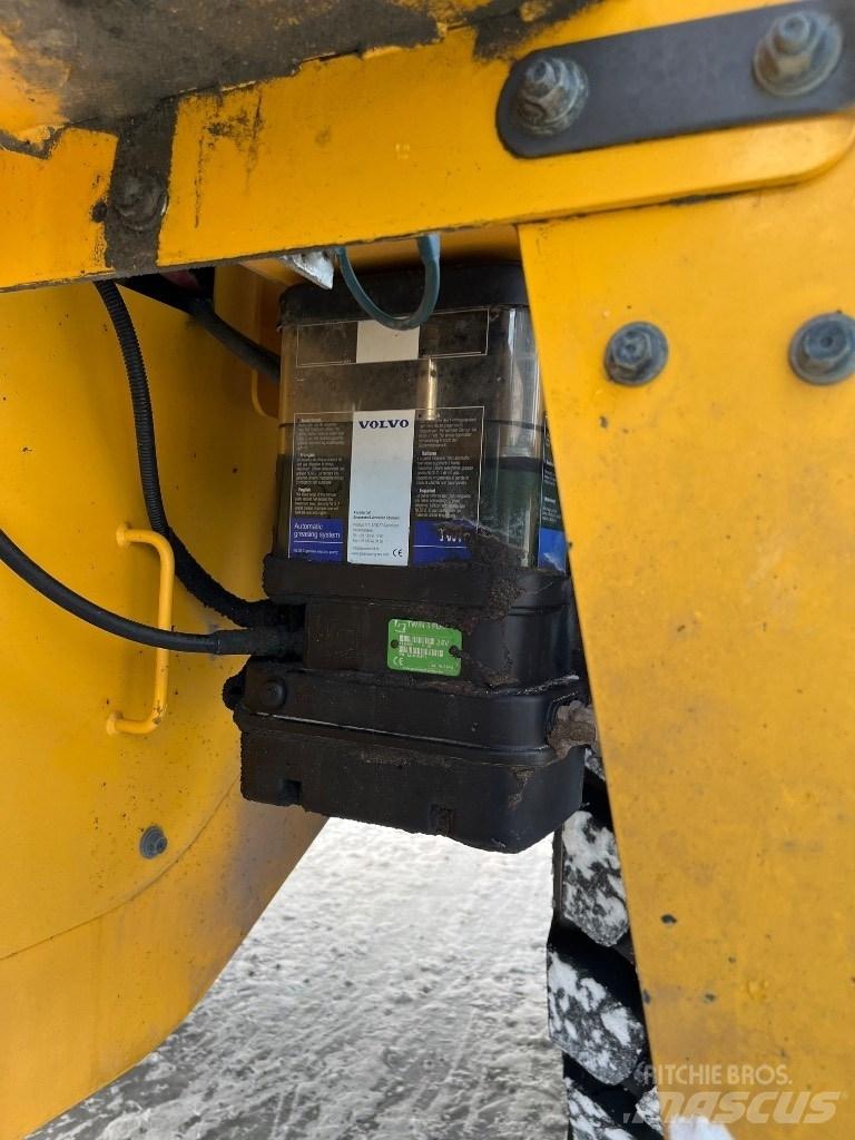 Volvo L 90 H Iekrāvēji uz riteņiem