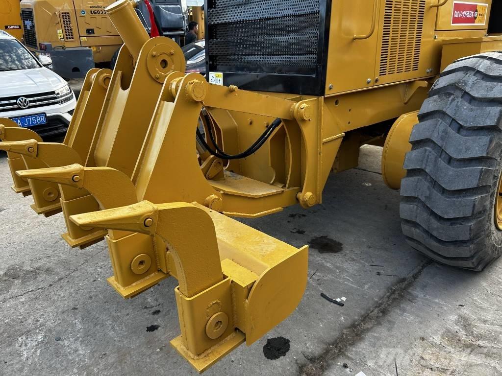 CAT 140H Greideri