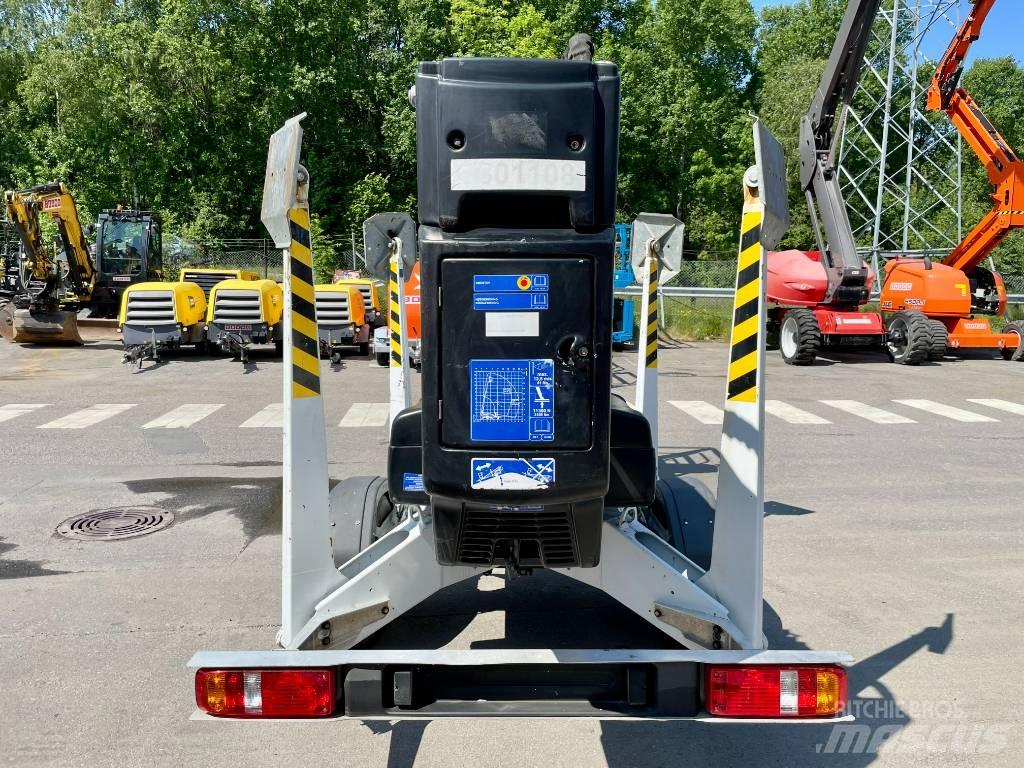 Dinolift 135 tb Pacēlājplatformas - piekabes