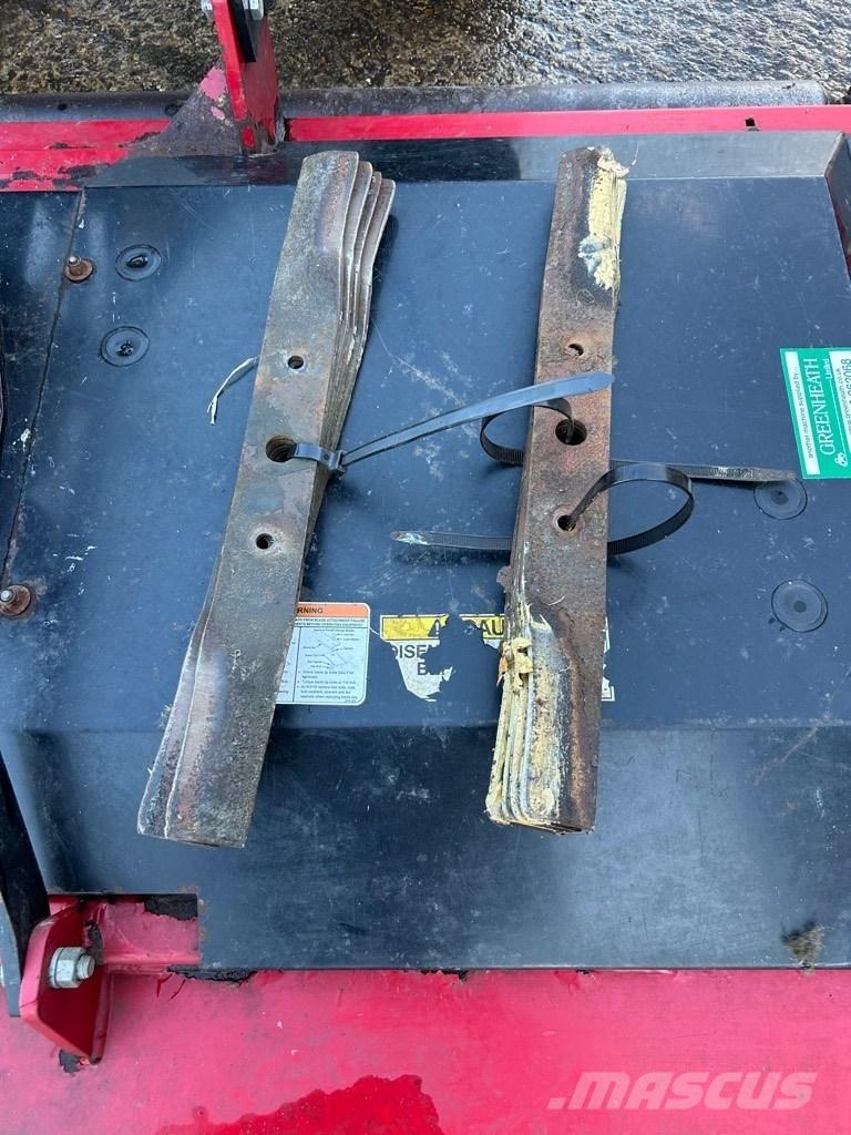 Progressive SDR-90 Piekabināmās pļaujmašīnas