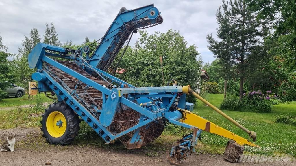 Edenhall 623 Biešu novākšanas kombaini