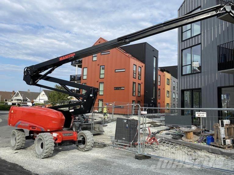 Manitou 200 ATJ E Teleskopiskie manipulatori