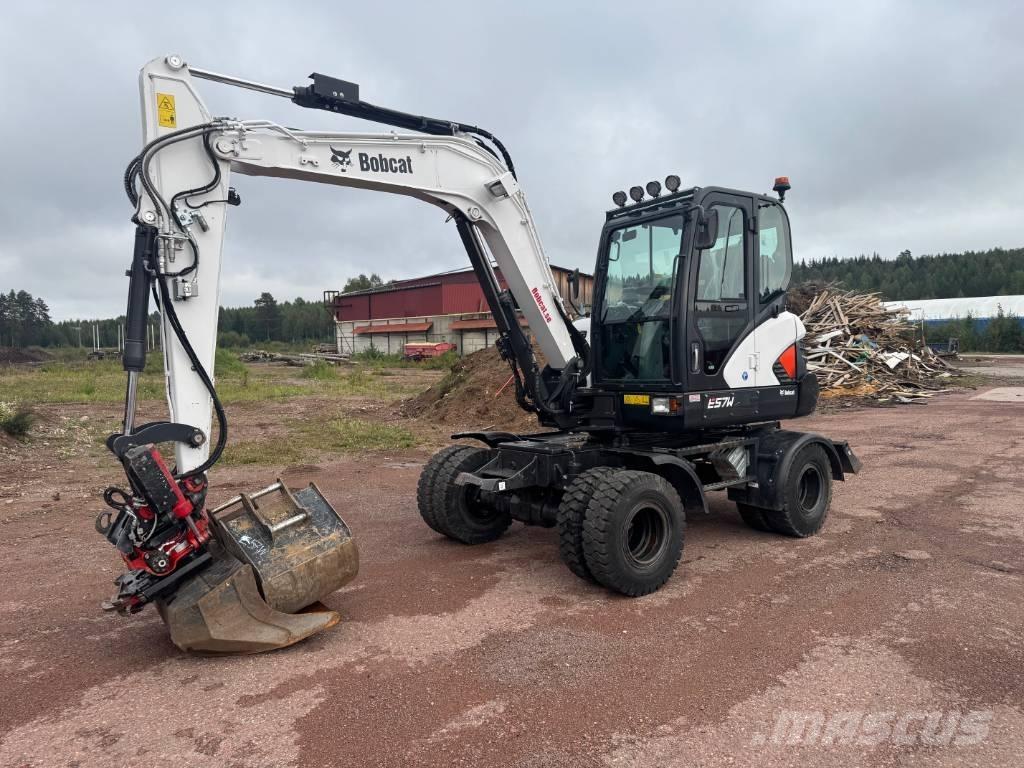 Bobcat E 57 W Ekskavatori uz riteņiem