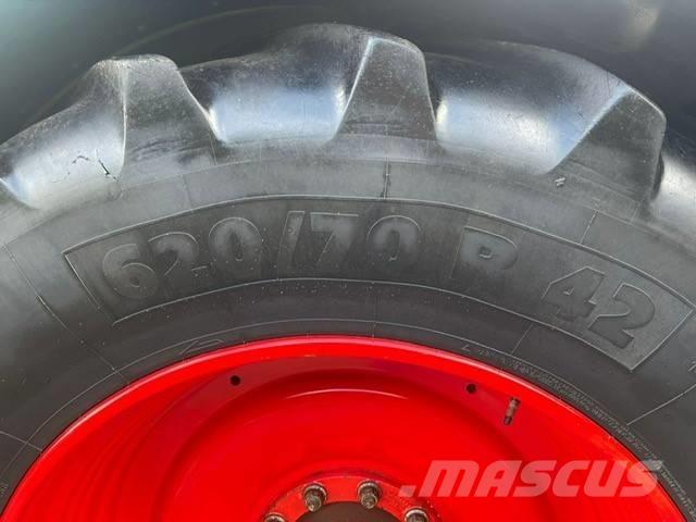 Fendt 724 Profi Plus Traktori
