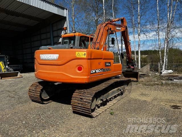 Doosan DX 160 LC Kāpurķēžu ekskavatori