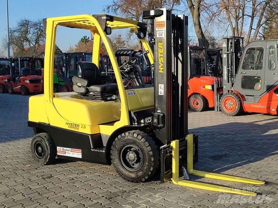 Hyster H2.5FT Tehnika ar dīzeļa dzinēju