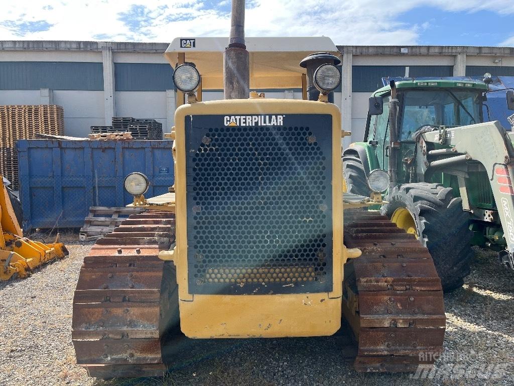 CAT D 6 Traktori