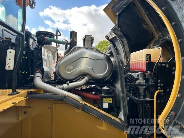CAT 962 M Iekrāvēji uz riteņiem