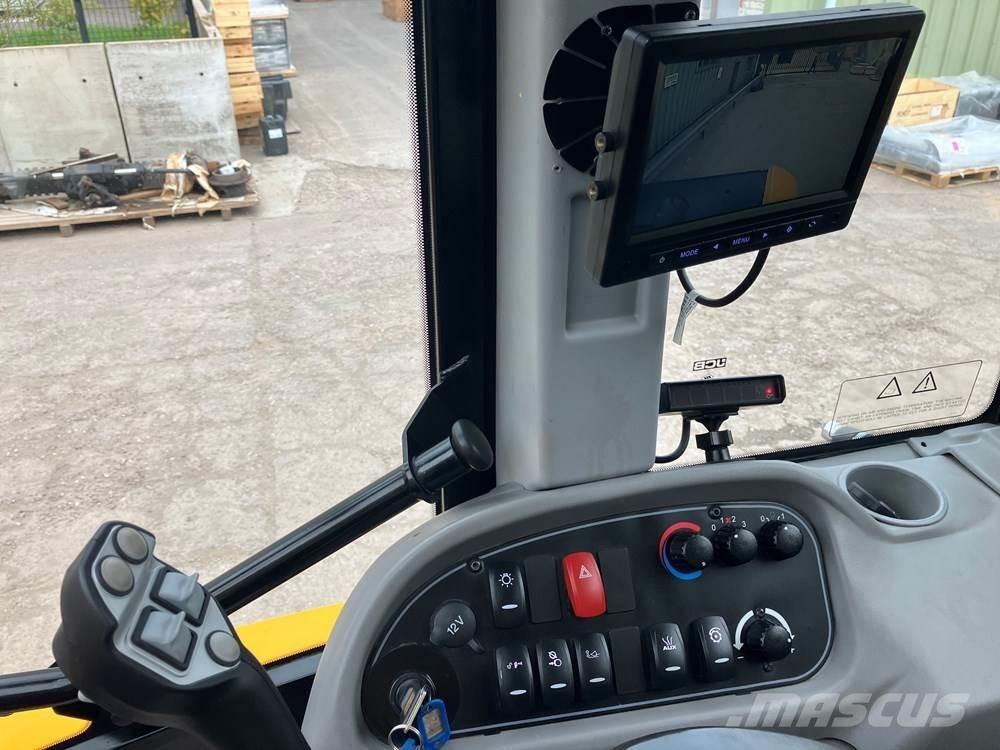 JCB TM320 Mini iekrāvēji
