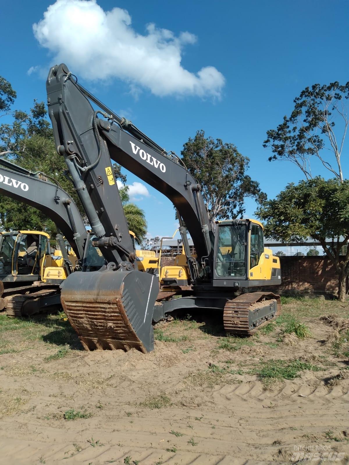 Volvo EC250DL Kāpurķēžu ekskavatori