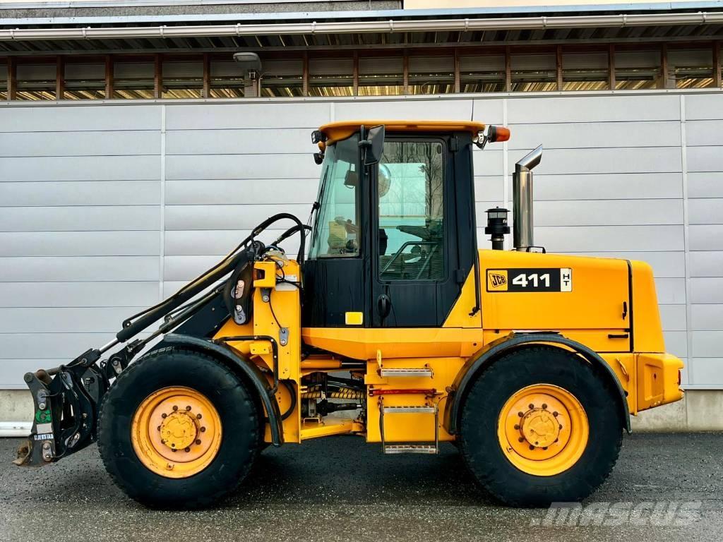 JCB 411 HT Iekrāvēji uz riteņiem
