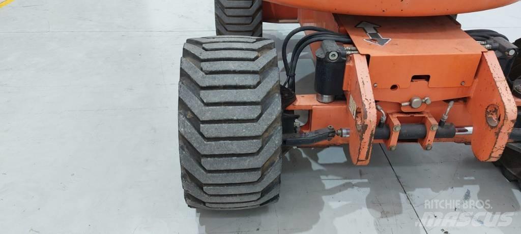 JLG 450 AJ Strēles pacēlāji