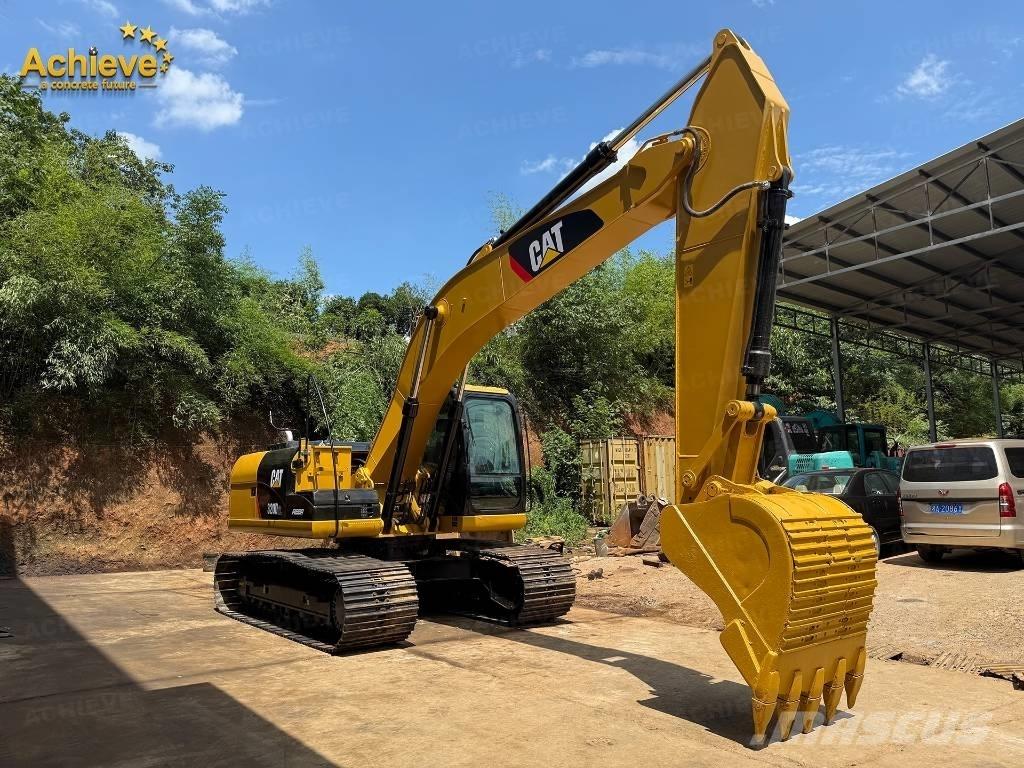 CAT 320 D2L Kāpurķēžu ekskavatori