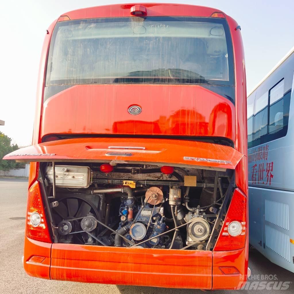 Yutong ZK6120HYAI Tūrisma autobusi