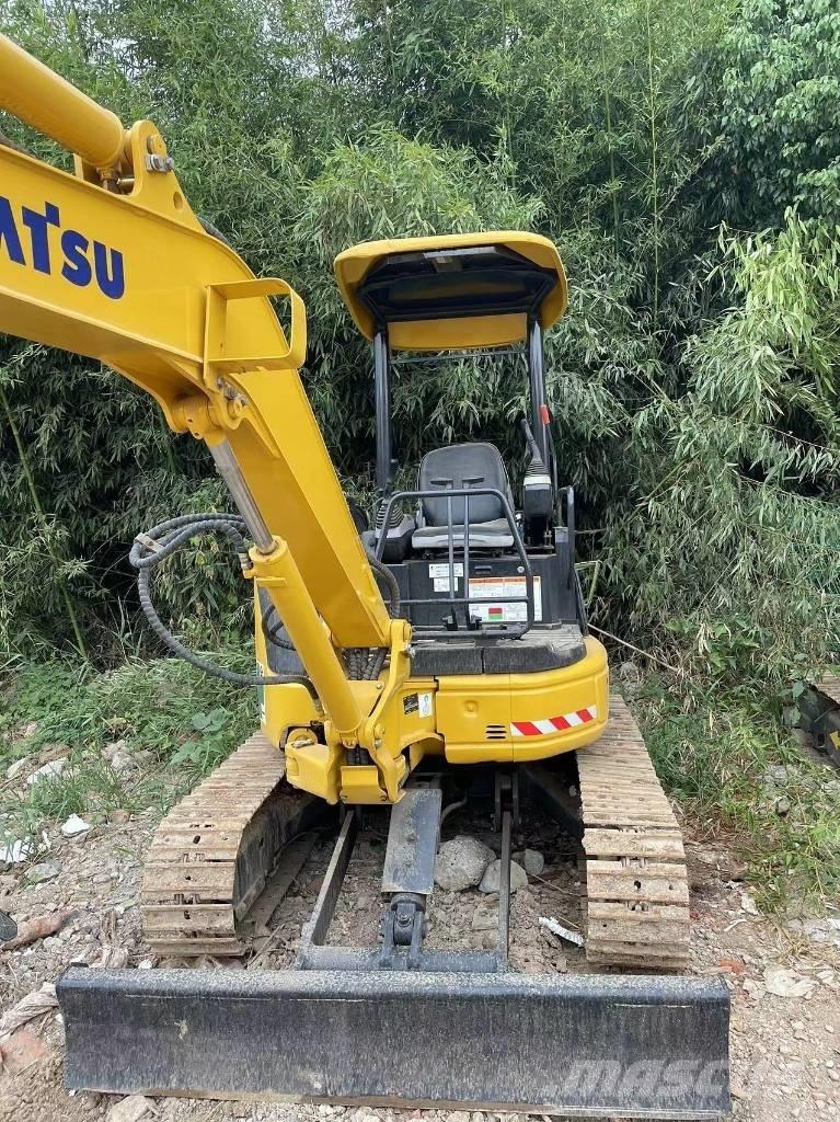 Komatsu PC35 Mini ekskavatori < 7 t