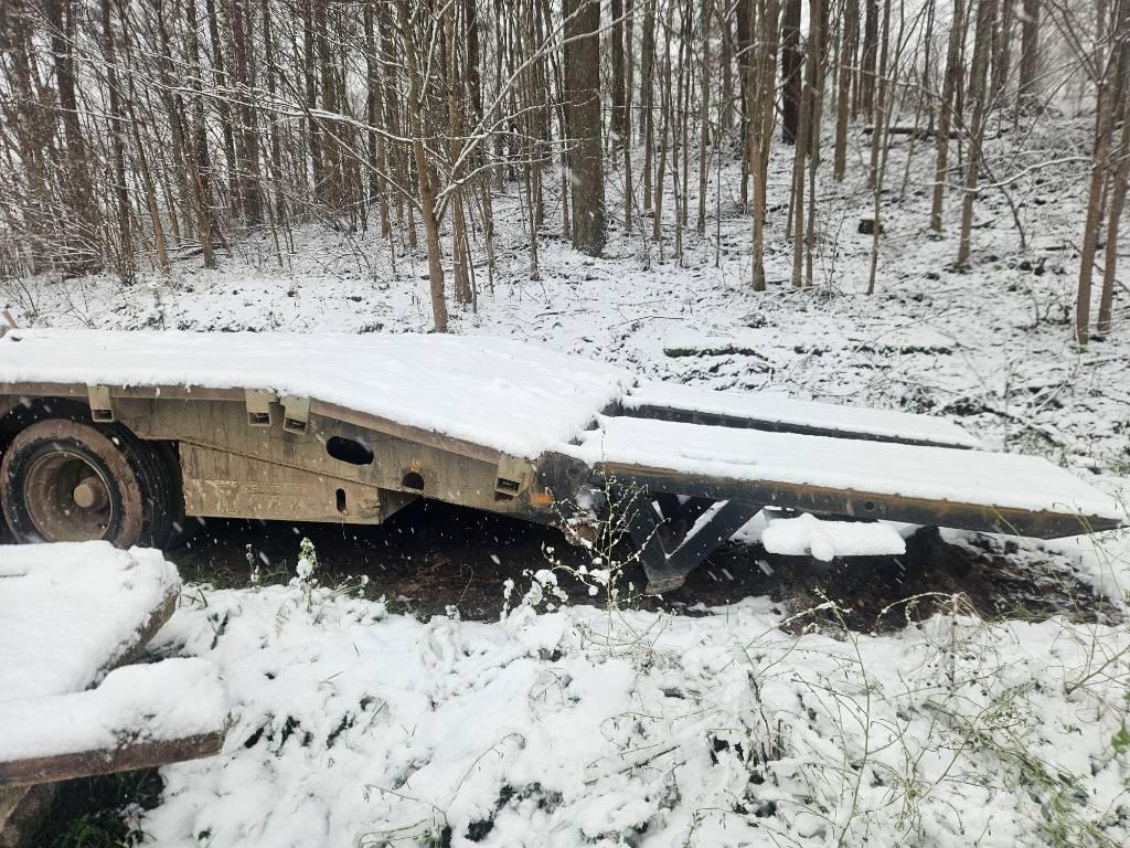 Western WF6,5x22BT Zemie treileri