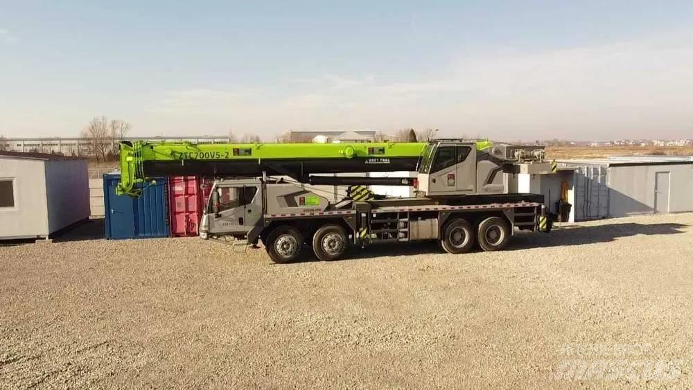 Zoomlion ZTC700V562 Kāpurķēžu ceļamkrāni