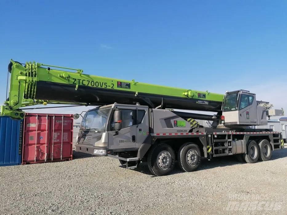Zoomlion ZTC700V562 Kāpurķēžu ceļamkrāni