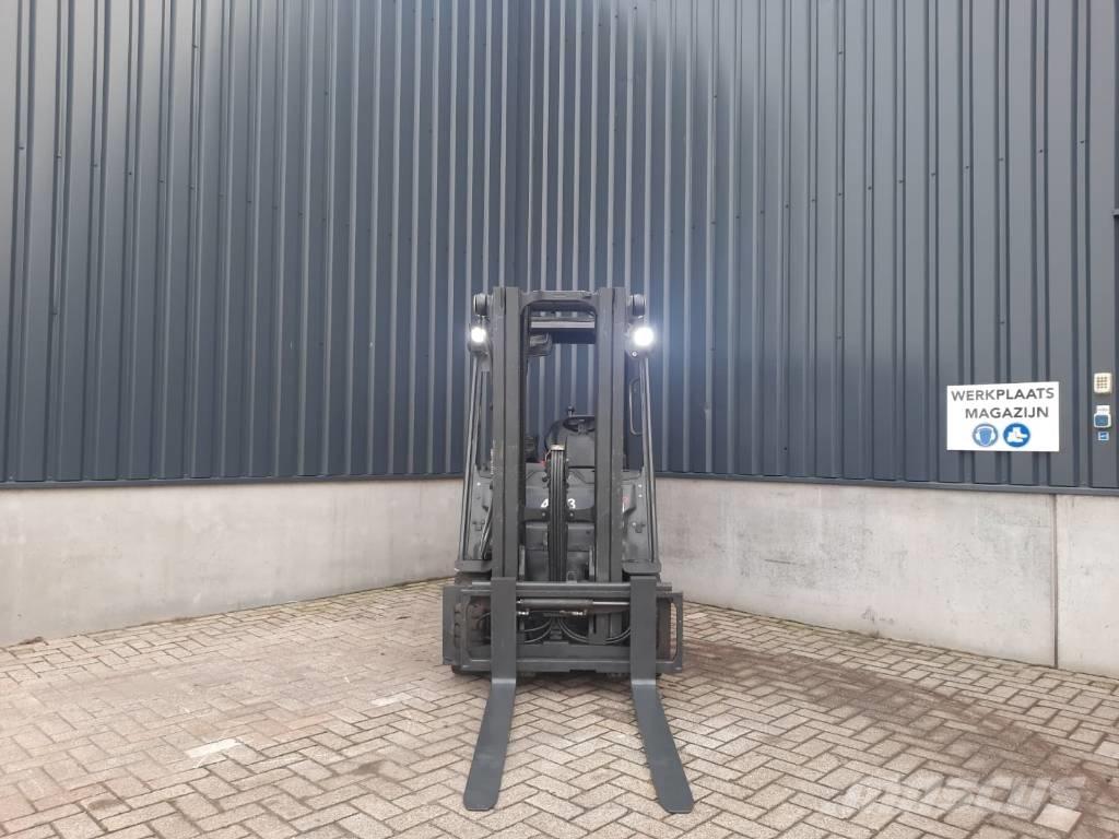 Linde E 30 L Elektriskie iekrāvēji