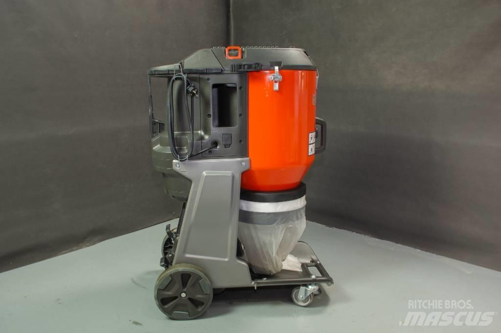 Husqvarna DE120 Būvniecība- Citi