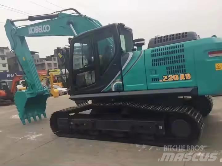 Kobelco SK220XD Kāpurķēžu ekskavatori
