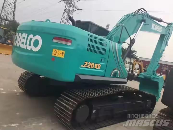 Kobelco SK220XD Kāpurķēžu ekskavatori