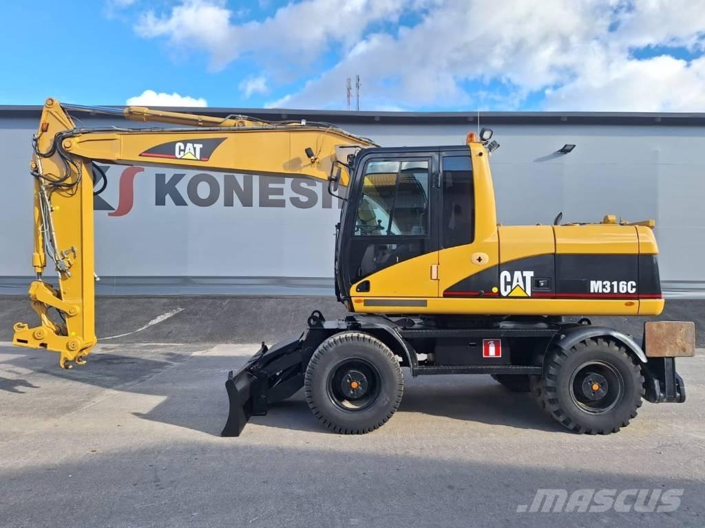 CAT M316C Ekskavatori uz riteņiem