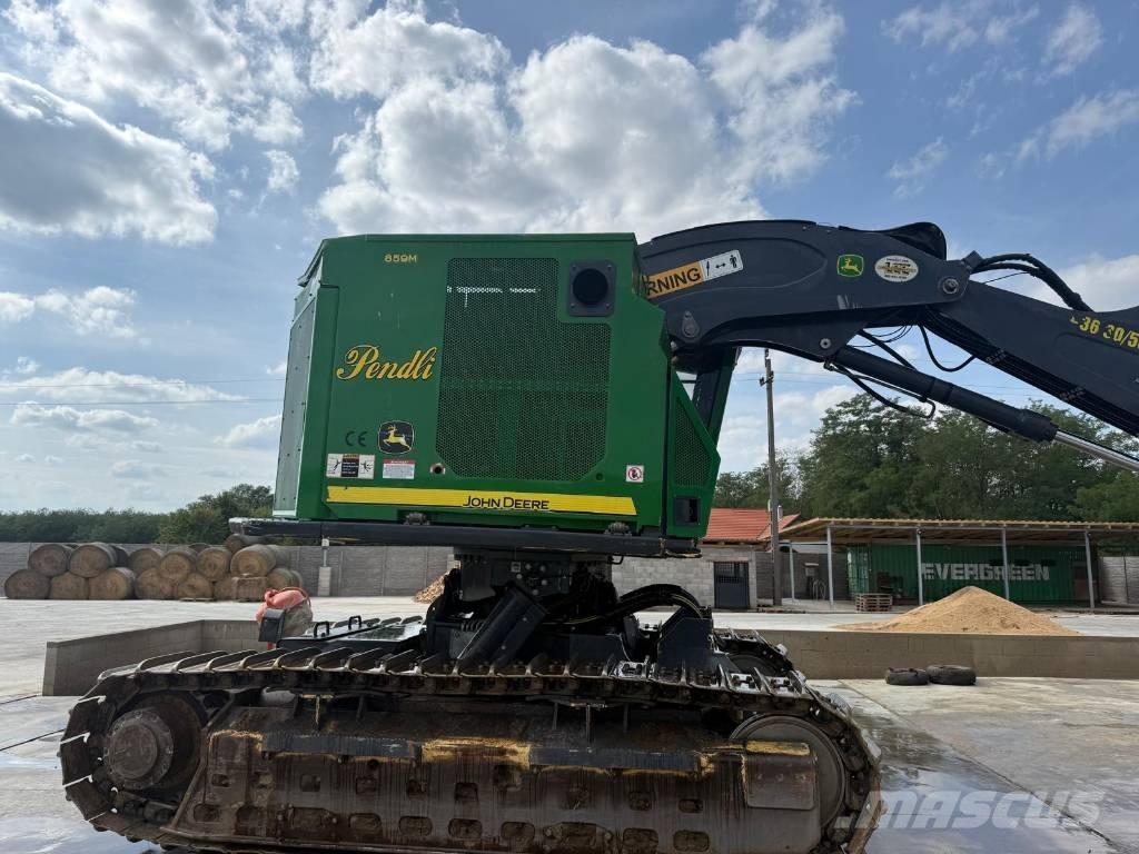 John Deere 859M Zaru savācēji