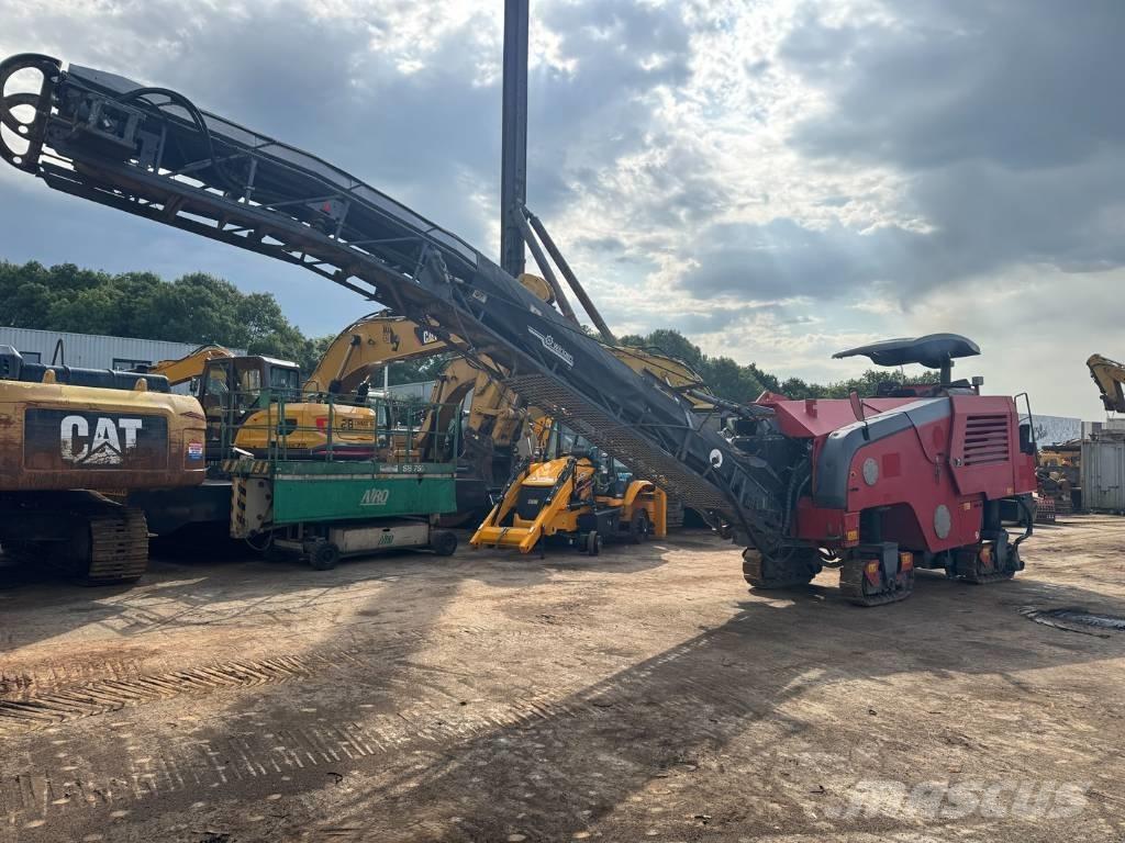 Wirtgen W 100 F Asfalta dzesēšanas iekārtas