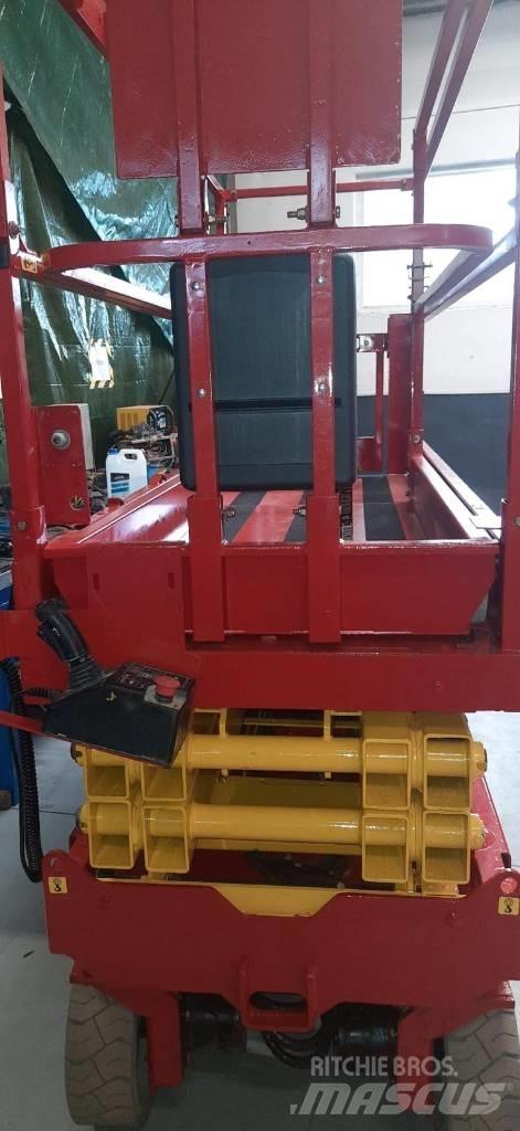 Genie GS 2032 Šķerveida pacēlāji