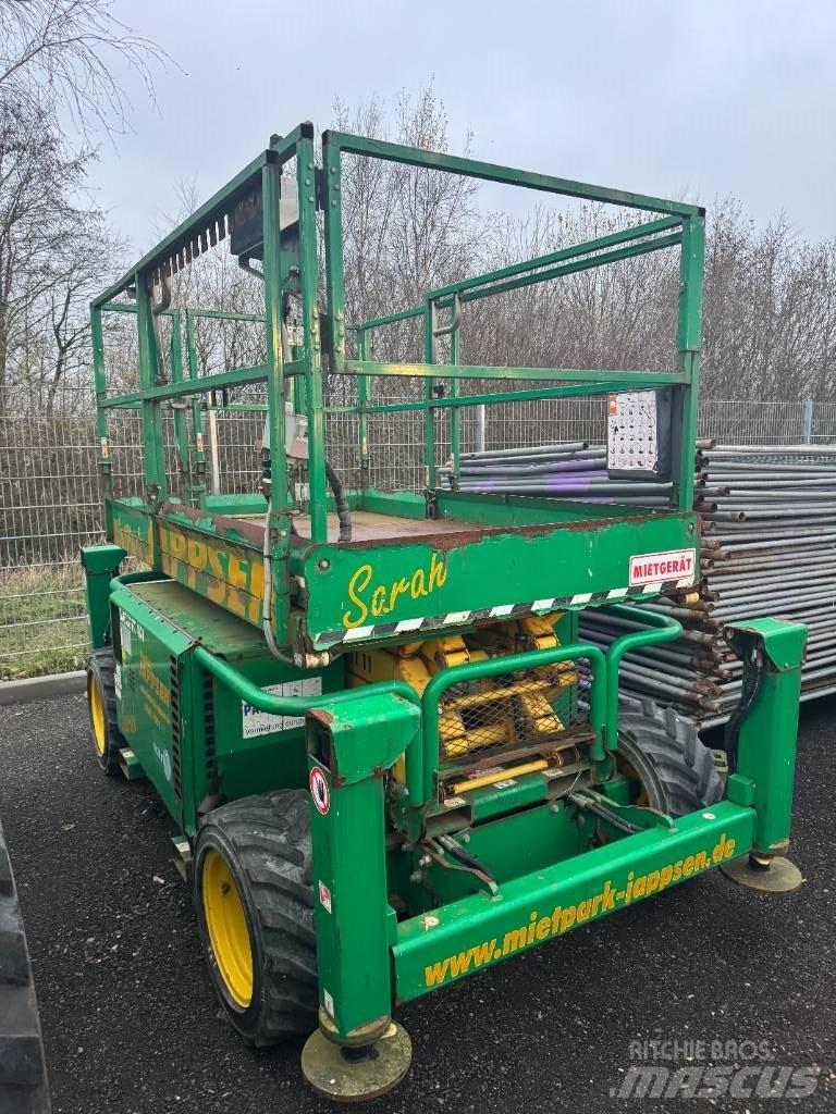 SkyJack SJ 6826 RT Šķerveida pacēlāji