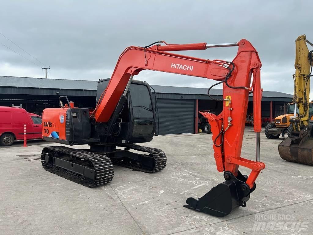 Hitachi Zaxis 70 Vidēja lieluma ekskavatori 7 t - 12 t
