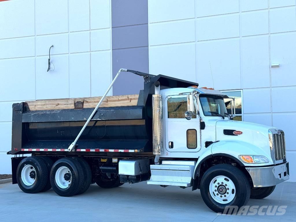 Peterbilt 348 Pašizgāzējs