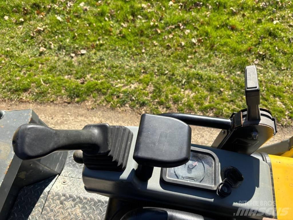 Wacker Neuson DT 23 Kāpurķēžu pašizkrāvējs