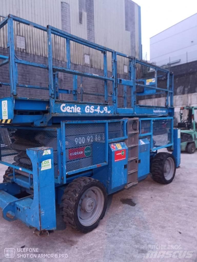 Genie GS 4390 RT Šķerveida pacēlāji