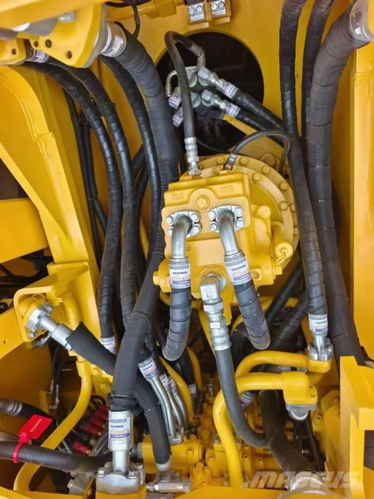 Komatsu 350-8 Kāpurķēžu ekskavatori