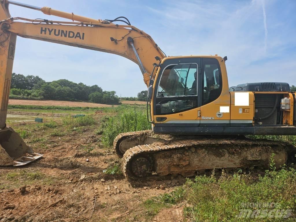 Hyundai Robex 220 LC Kāpurķēžu ekskavatori