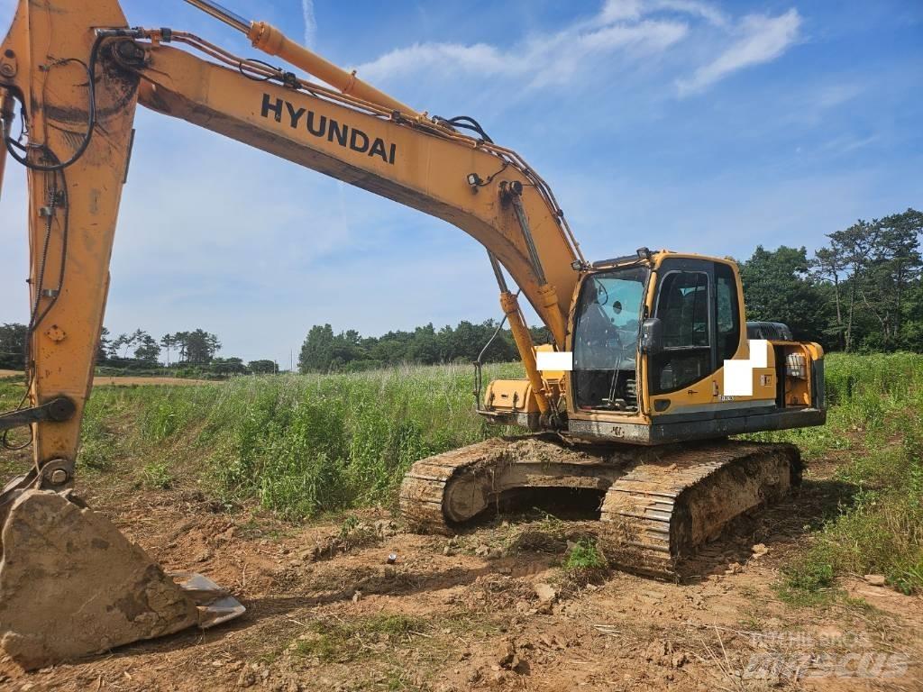 Hyundai Robex 220 LC Kāpurķēžu ekskavatori