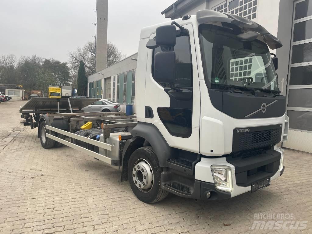 Volvo FL 250 Kravas automašinas konteineru vedeji