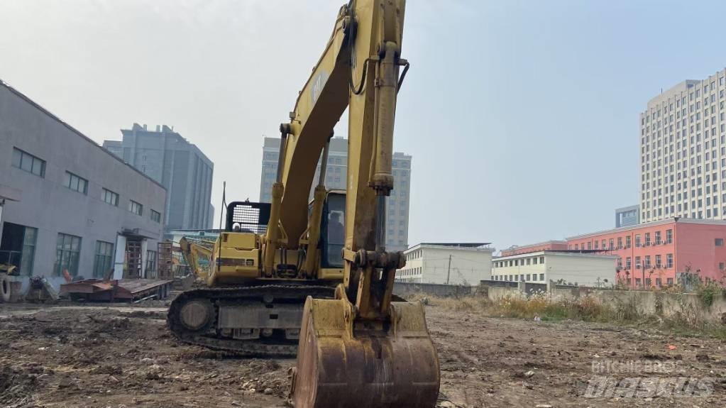 CAT 330 B Kāpurķēžu ekskavatori