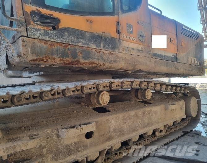 Hyundai Robex 300 LC Kāpurķēžu ekskavatori