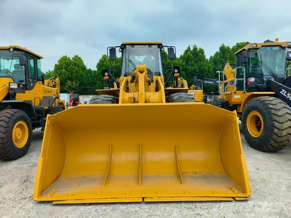 CAT 966 H Iekrāvēji uz riteņiem