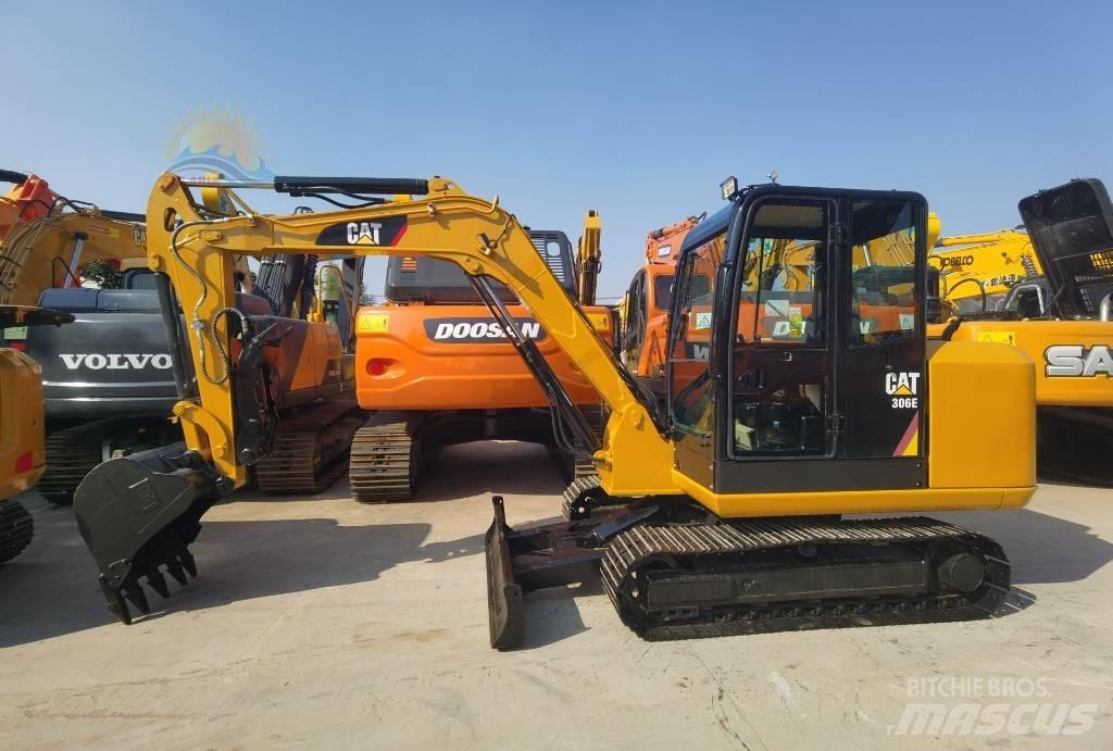 CAT 306 E Mini ekskavatori < 7 t