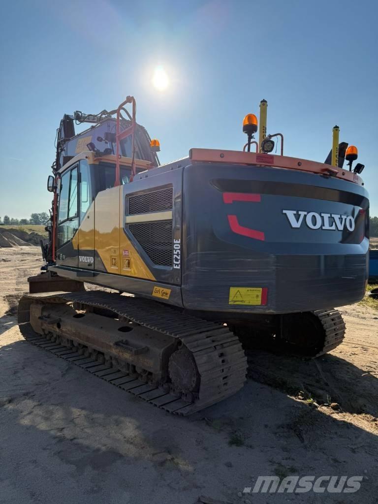 Volvo EC 250 EL Kāpurķēžu ekskavatori