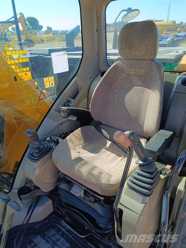 CASE CX 235 C SR Kāpurķēžu ekskavatori