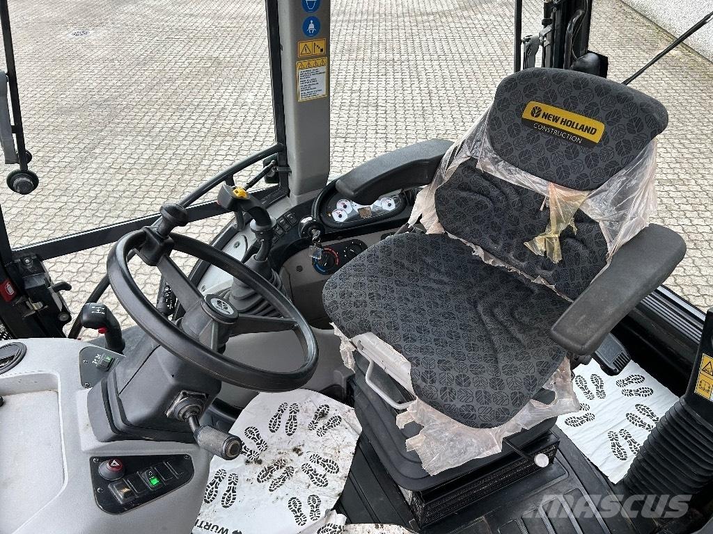 New Holland B 100 C Ekskavatori-iekrāvēji