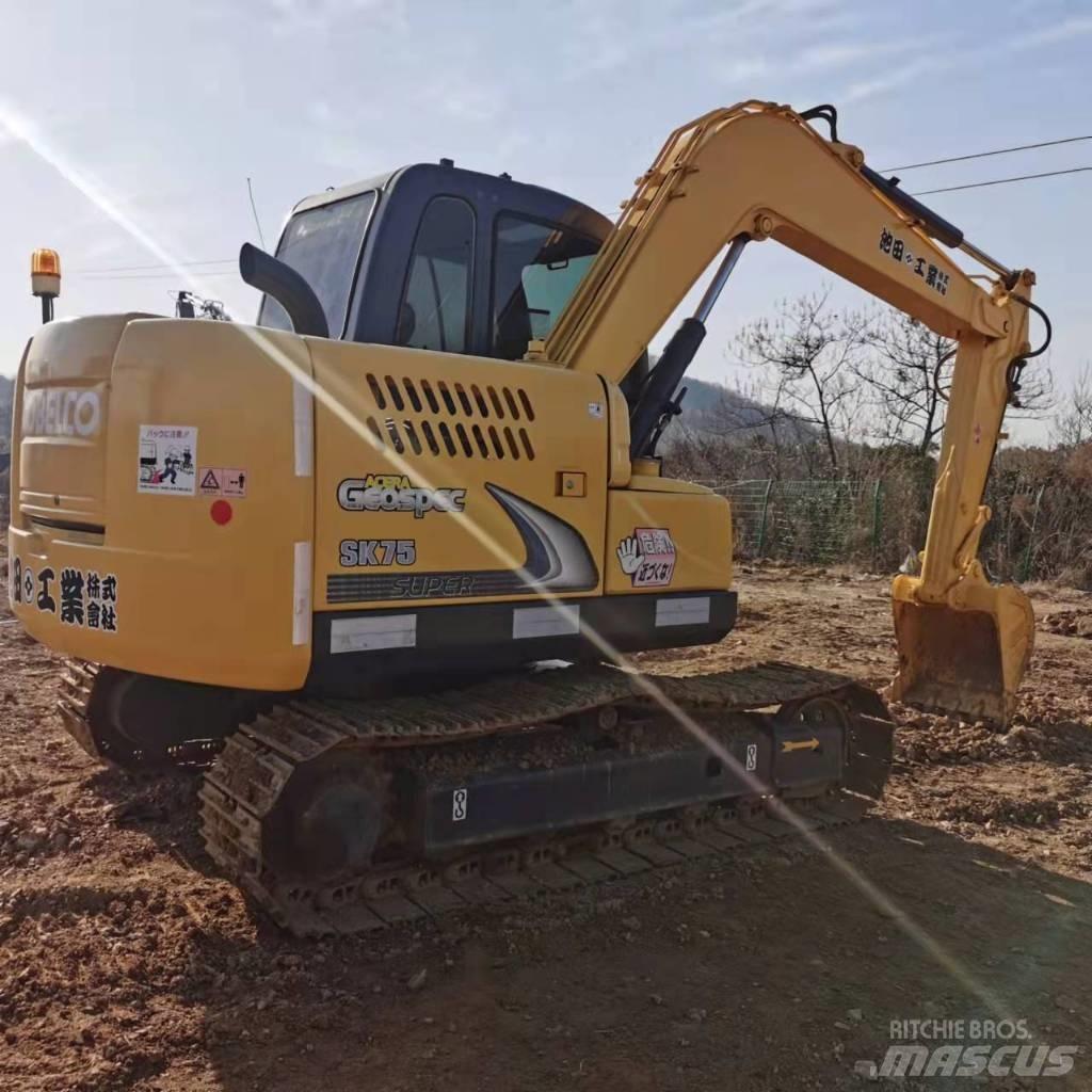 Kobelco SK75-8 Vidēja lieluma ekskavatori 7 t - 12 t