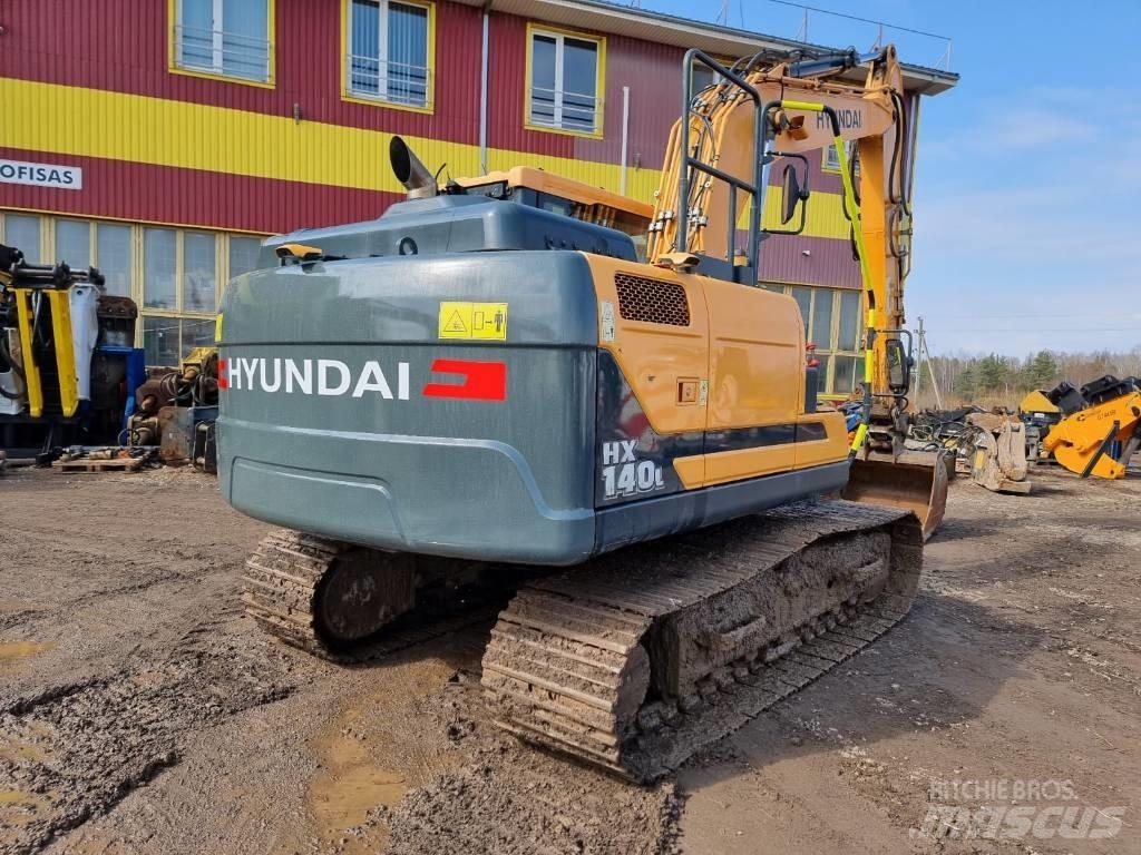 Hyundai HX 140 L Kāpurķēžu ekskavatori