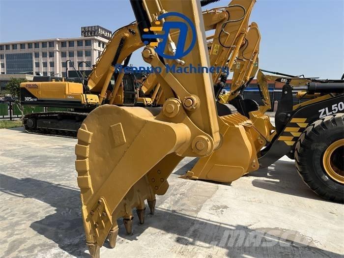 CAT 323D/323/323DL Kāpurķēžu ekskavatori