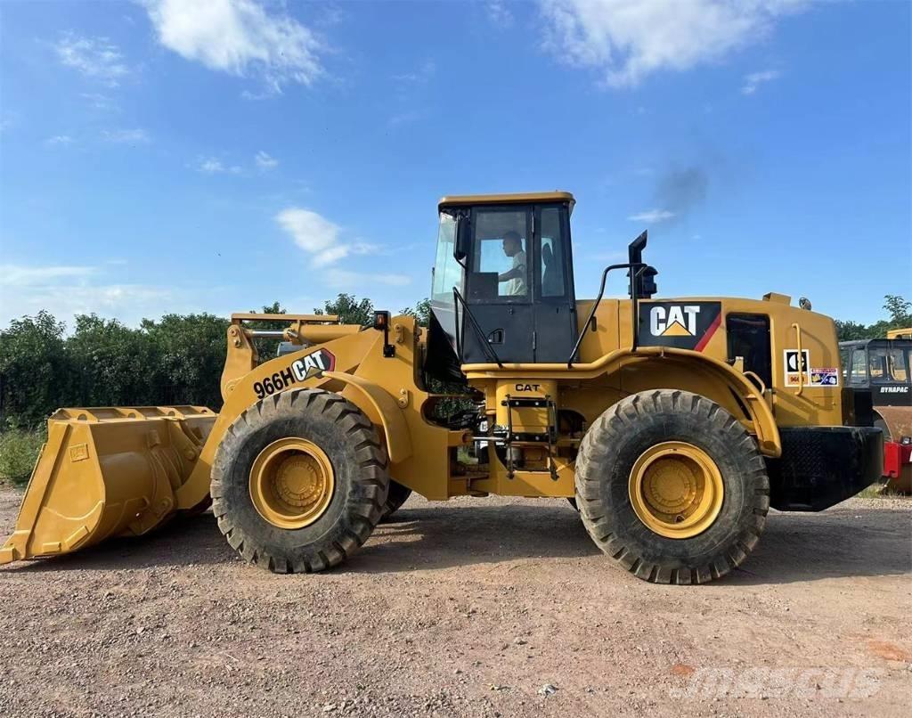 CAT 966H Iekrāvēji uz riteņiem